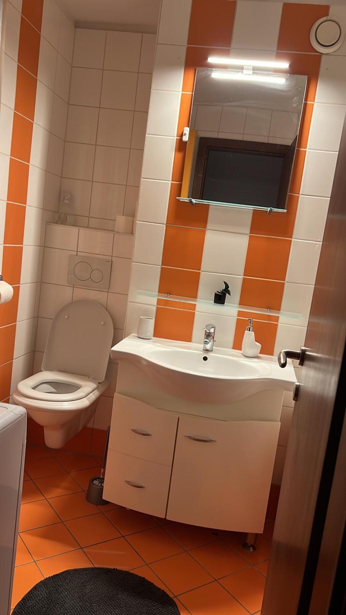 Rita Apartment-Free Parking&Wifi ซาเกร็บ ภายนอก รูปภาพ