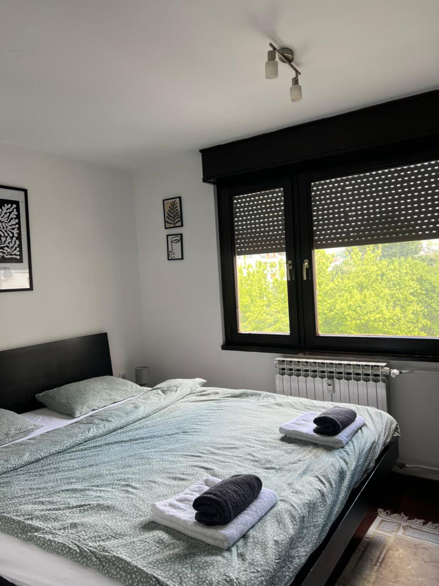 Rita Apartment-Free Parking&Wifi ซาเกร็บ ภายนอก รูปภาพ