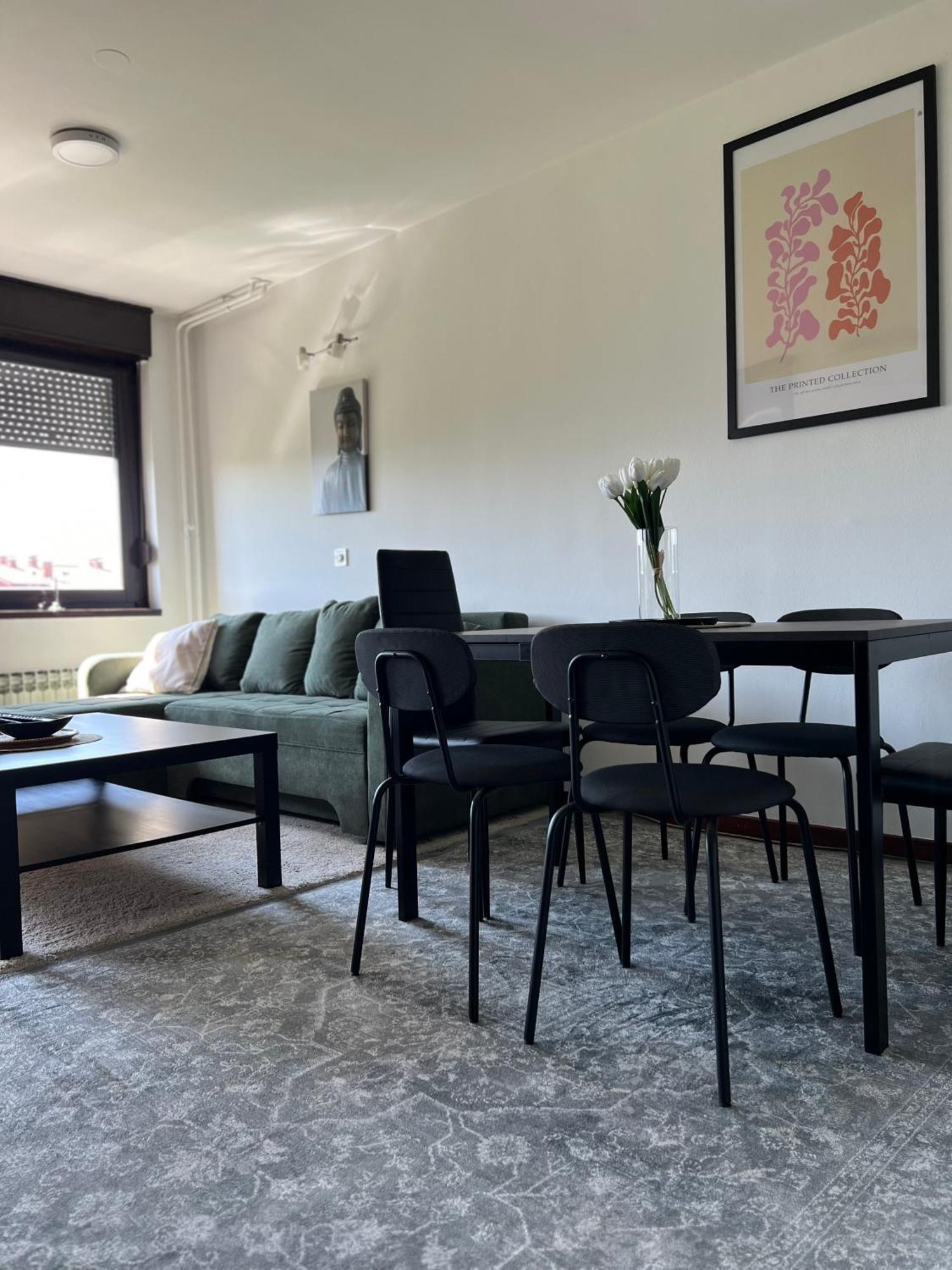 Rita Apartment-Free Parking&Wifi ซาเกร็บ ภายนอก รูปภาพ