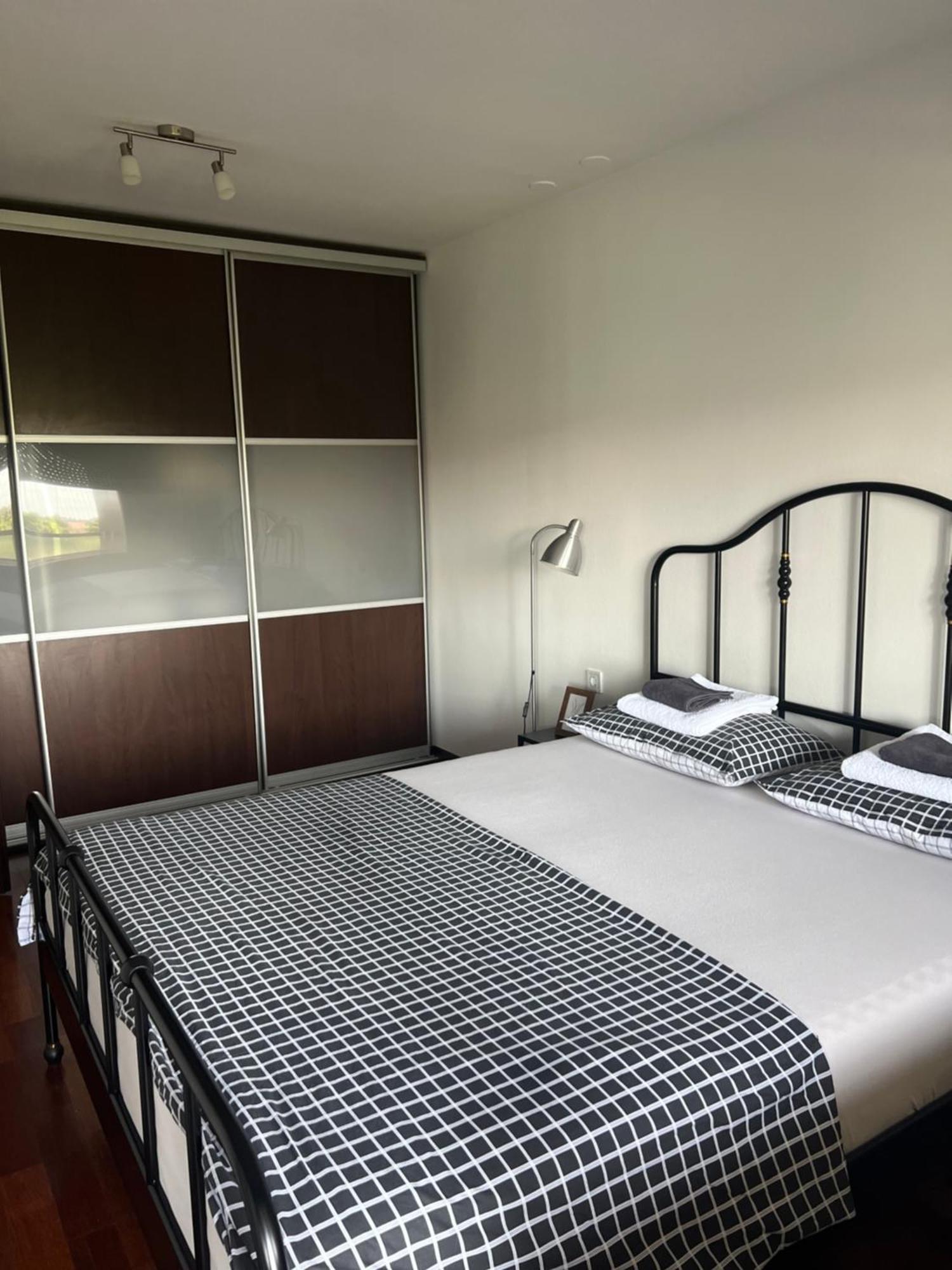 Rita Apartment-Free Parking&Wifi ซาเกร็บ ภายนอก รูปภาพ