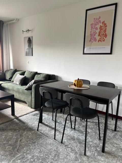 Rita Apartment-Free Parking&Wifi ซาเกร็บ ภายนอก รูปภาพ